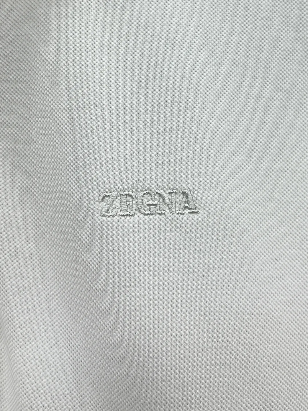Z 2026ss New Arrival Classic logo Polo ！Classic ，Premium ！ ， ，Quality / ， ！ 100% ， ，Breathable ， ！ Classic LOGO ， ，LOGO ， ， Classic ！ ， ， LOW ， Versatile Polo ！ ：Black White Size：M-3xl